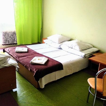 Zajazd Irys Sosnowiec Ngoại thất bức ảnh